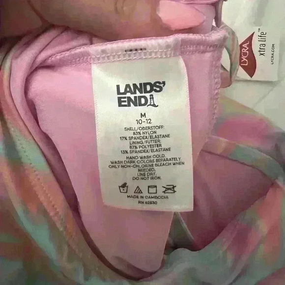 Lands End One Piece Swimsuit NWT medium - Picture 9 of 10